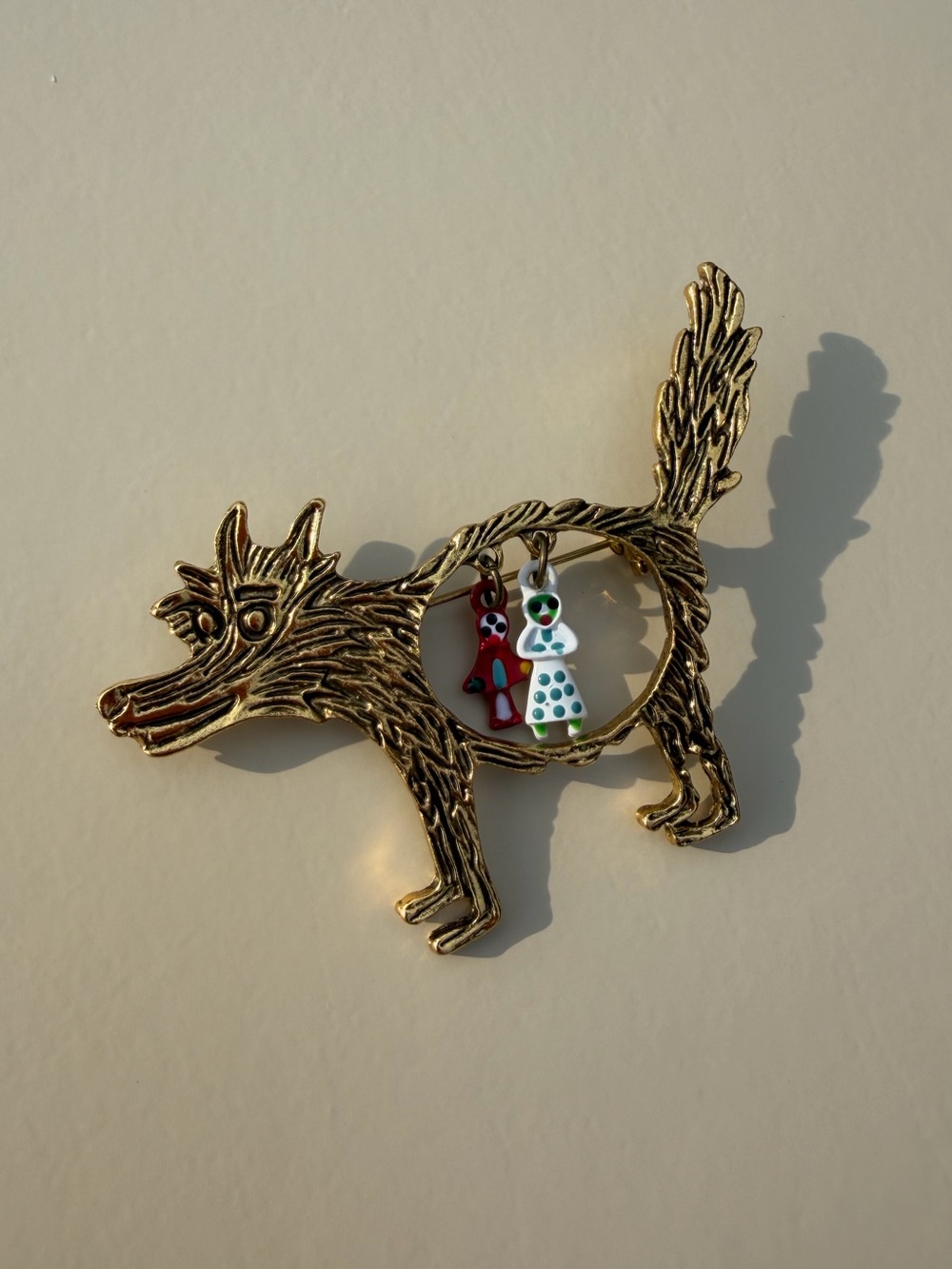 Wolf Brooch – Red Riding Hood Fairy Tale Statement Pin, Dangling Charms